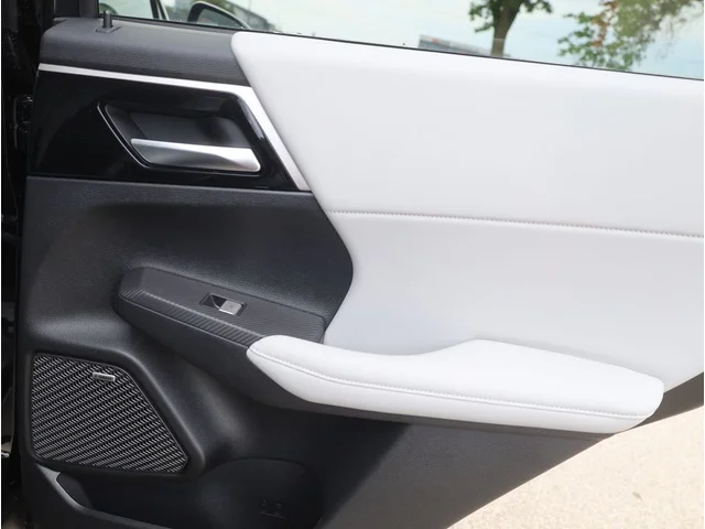 Nuevos MITSUBISHI OUTLANDER à Estados chez autogozo