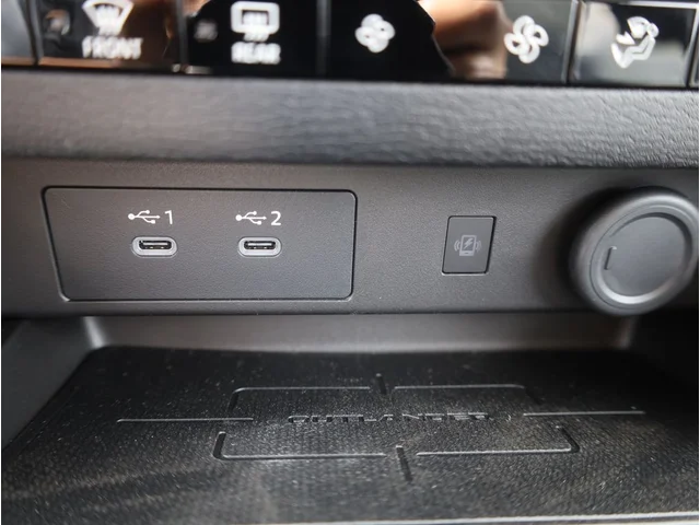 Nuevos MITSUBISHI OUTLANDER à Estados chez autogozo
