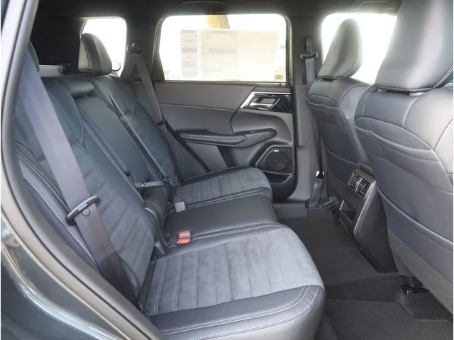 Nuevos MITSUBISHI OUTLANDER à Estados chez autogozo