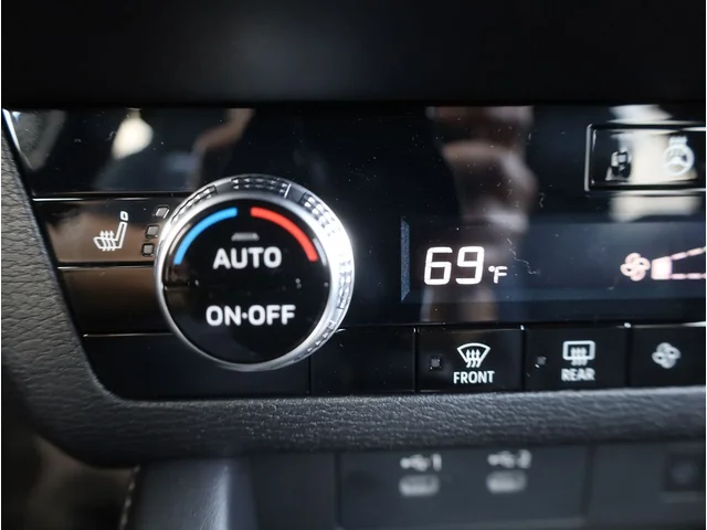 Nuevos MITSUBISHI OUTLANDER à Estados chez autogozo