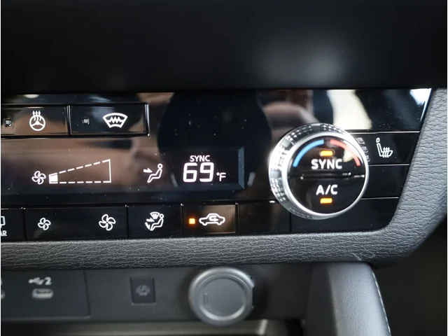 Nuevos MITSUBISHI OUTLANDER à Estados chez autogozo