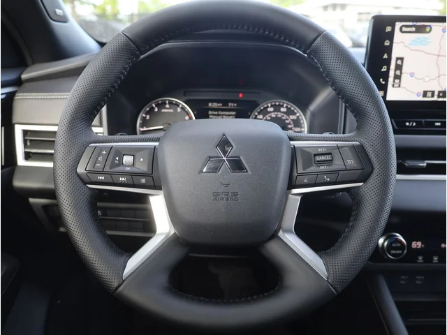 Nuevos MITSUBISHI OUTLANDER à Estados chez autogozo