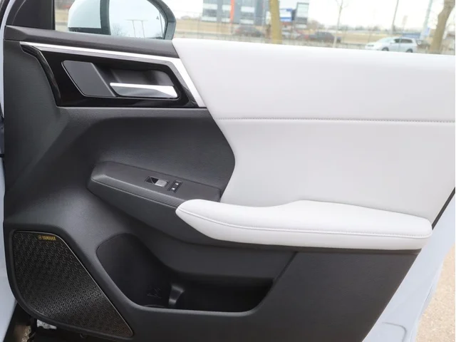 Nuevos MITSUBISHI OUTLANDER à Estados chez autogozo