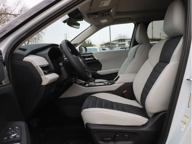 Nuevos MITSUBISHI OUTLANDER à Estados chez autogozo