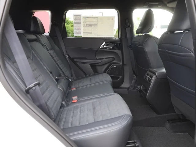 Nuevos MITSUBISHI OUTLANDER à Estados chez autogozo