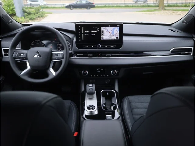 Nuevos MITSUBISHI OUTLANDER à Estados chez autogozo