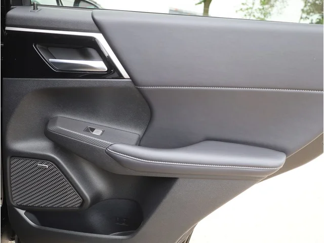 Nuevos MITSUBISHI OUTLANDER à Estados chez autogozo
