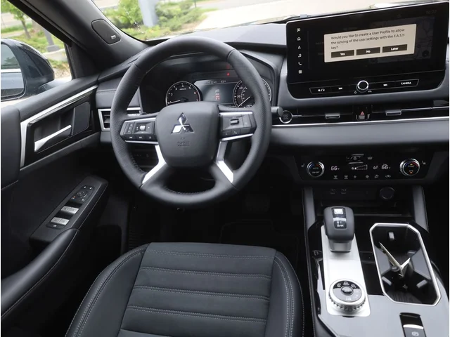 Nuevos MITSUBISHI OUTLANDER à Estados chez autogozo