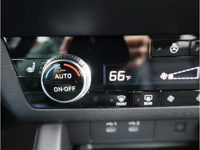 Nuevos MITSUBISHI OUTLANDER à Estados chez autogozo