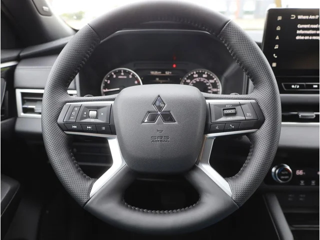 Nuevos MITSUBISHI OUTLANDER à Estados chez autogozo