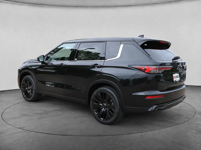 Nuevos MITSUBISHI OUTLANDER à Estados chez autogozo