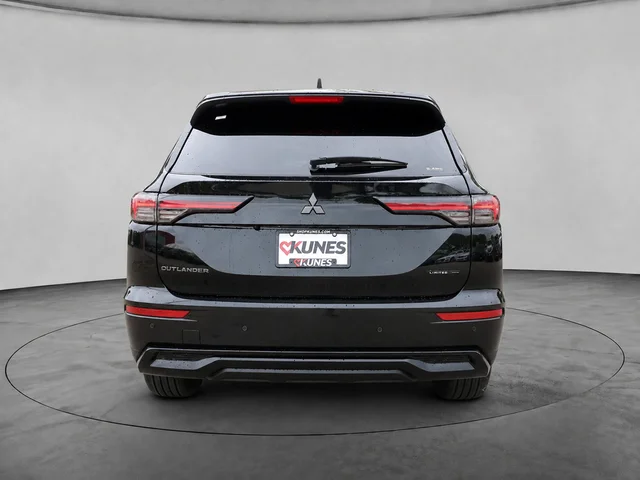 Nuevos MITSUBISHI OUTLANDER à Estados chez autogozo