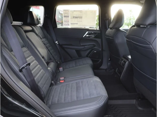Nuevos MITSUBISHI OUTLANDER à Estados chez autogozo