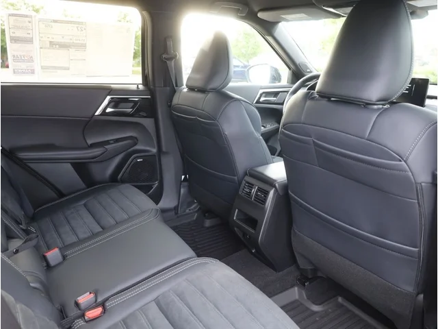 Nuevos MITSUBISHI OUTLANDER à Estados chez autogozo