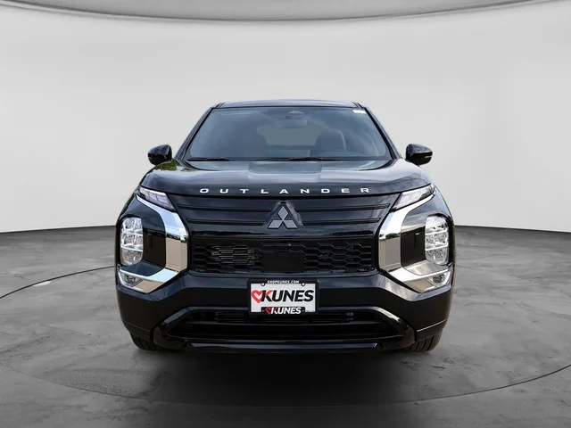 Nuevos MITSUBISHI OUTLANDER à Estados chez autogozo