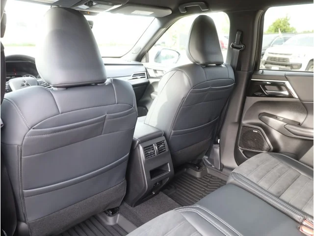 Nuevos MITSUBISHI OUTLANDER à Estados chez autogozo