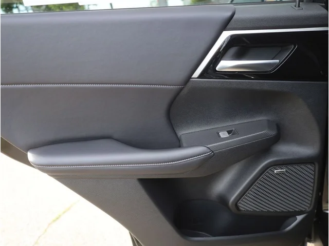 Nuevos MITSUBISHI OUTLANDER à Estados chez autogozo