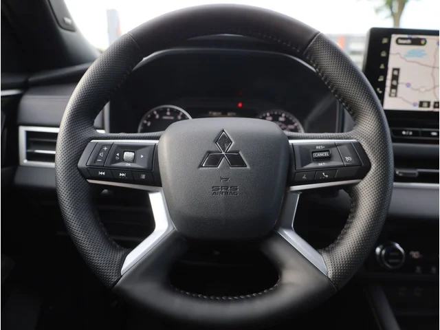 Nuevos MITSUBISHI OUTLANDER à Estados chez autogozo