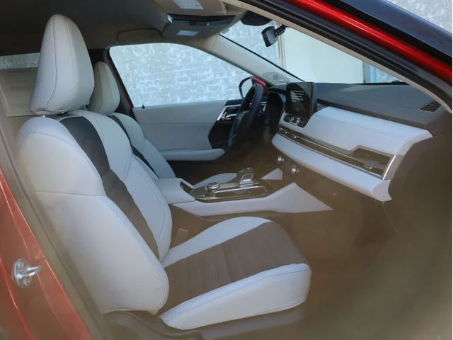 Nuevos MITSUBISHI OUTLANDER à Estados chez autogozo