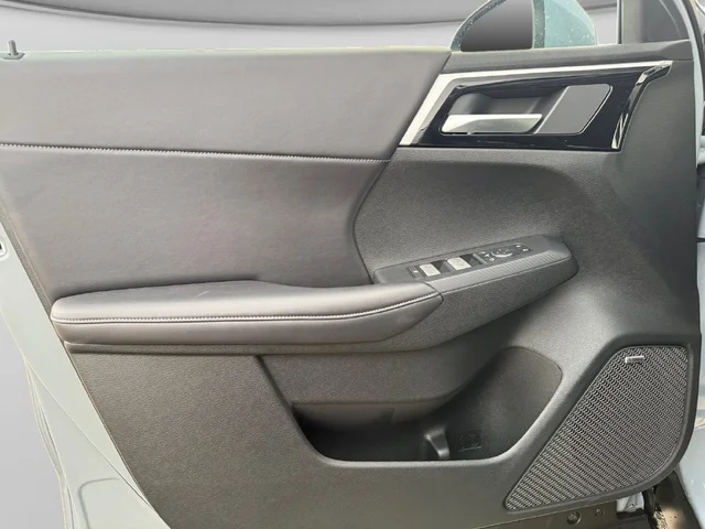 Nuevos MITSUBISHI OUTLANDER à Estados chez autogozo