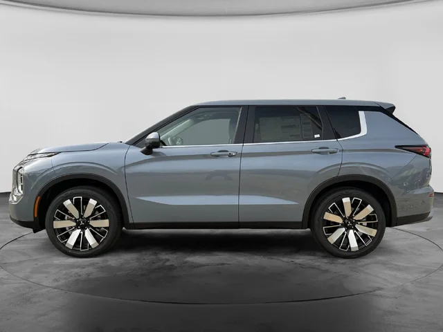Nuevos MITSUBISHI OUTLANDER à Estados chez autogozo