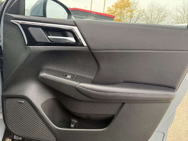Nuevos MITSUBISHI OUTLANDER à Estados chez autogozo