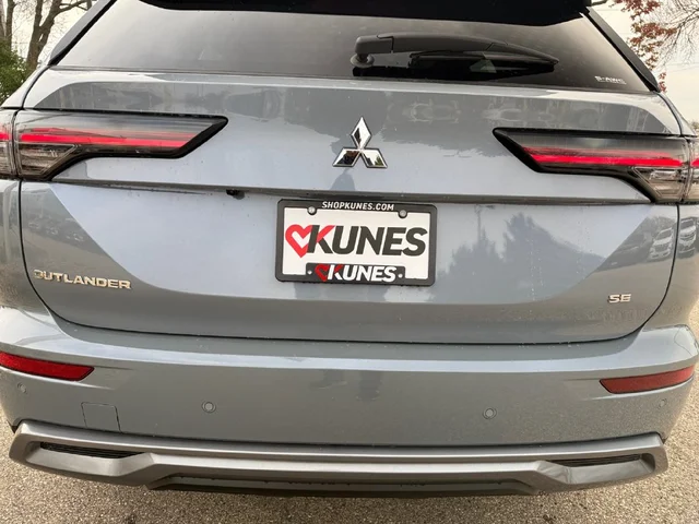 Nuevos MITSUBISHI OUTLANDER à Estados chez autogozo