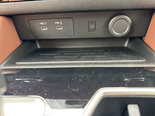 Nuevos MITSUBISHI OUTLANDER à Estados chez autogozo