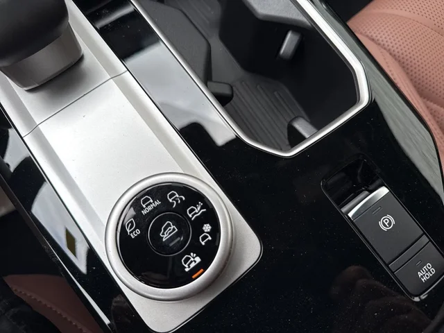 Nuevos MITSUBISHI OUTLANDER à Estados chez autogozo
