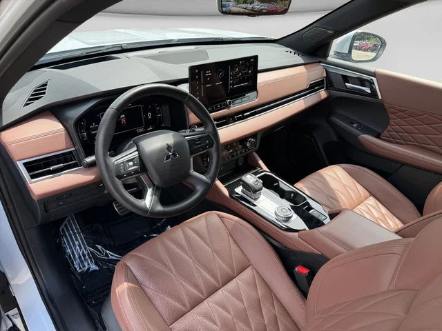 SEMINUEVOS MITSUBISHI Outlander a Estados en autogozo