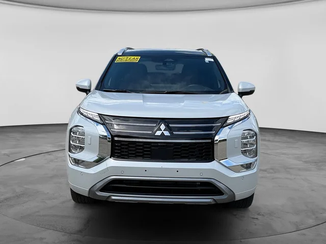 SEMINUEVOS MITSUBISHI Outlander a Estados en autogozo