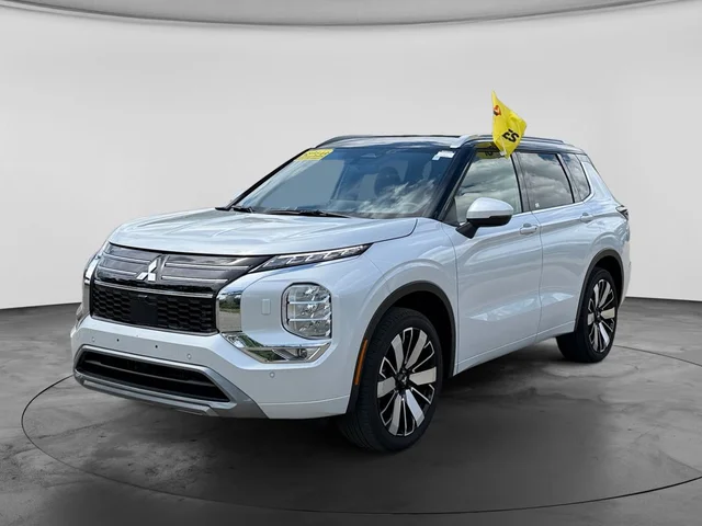 SEMINUEVOS MITSUBISHI Outlander a Estados en autogozo
