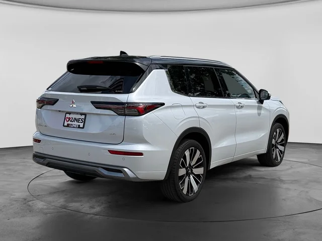 SEMINUEVOS MITSUBISHI Outlander a Estados en autogozo