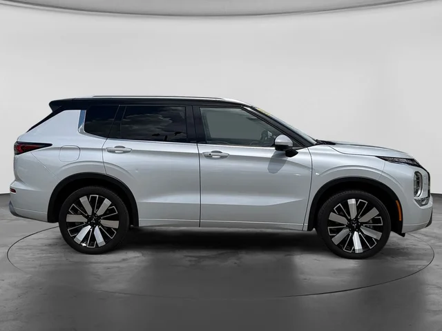SEMINUEVOS MITSUBISHI Outlander a Estados en autogozo