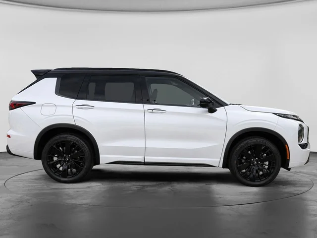 Nuevos MITSUBISHI OUTLANDER à Estados chez autogozo