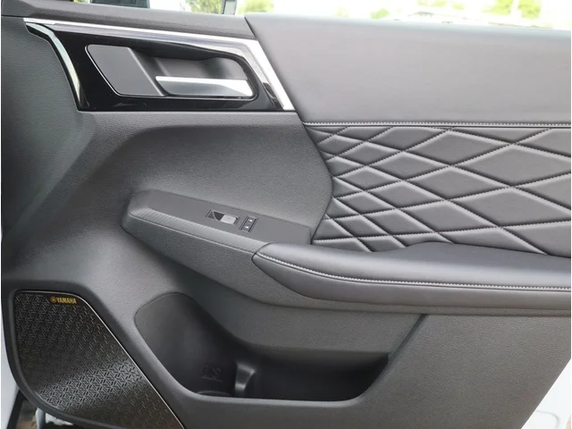 Nuevos MITSUBISHI OUTLANDER à Estados chez autogozo