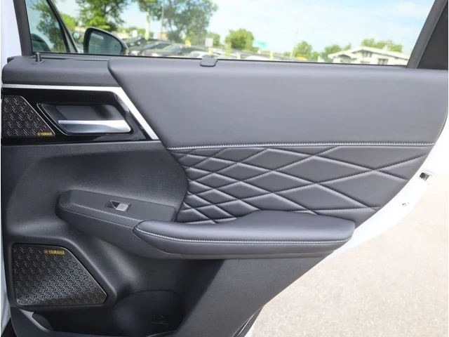 Nuevos MITSUBISHI OUTLANDER à Estados chez autogozo