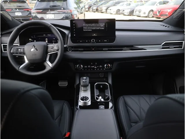 Nuevos MITSUBISHI OUTLANDER à Estados chez autogozo