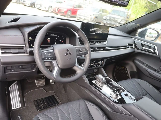 Nuevos MITSUBISHI OUTLANDER à Estados chez autogozo