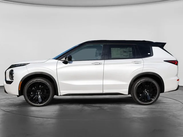 Nuevos MITSUBISHI OUTLANDER à Estados chez autogozo