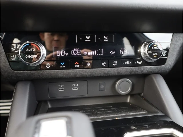 Nuevos MITSUBISHI OUTLANDER à Estados chez autogozo