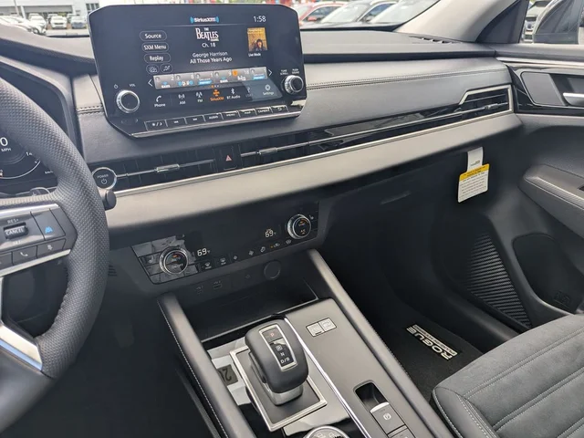 Nuevos NISSAN ROGUE PLUG-IN HYBRID à Estados chez autogozo