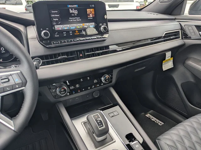 Nuevos NISSAN ROGUE PLUG-IN HYBRID à Estados chez autogozo