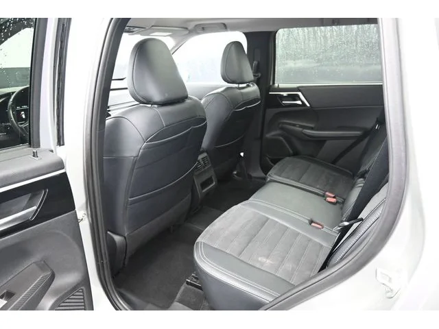 SEMINUEVOS MITSUBISHI Outlander PHEV a Estados en autogozo