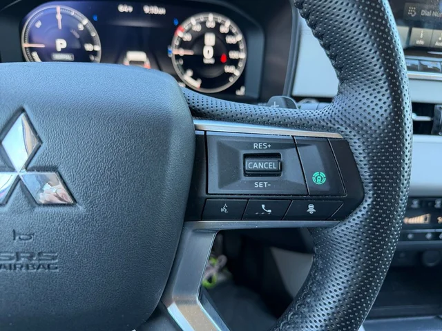 SEMINUEVOS MITSUBISHI Outlander PHEV a Estados en autogozo
