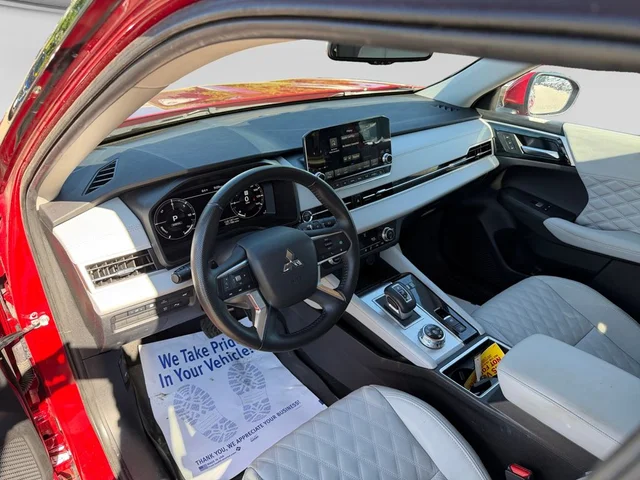 SEMINUEVOS MITSUBISHI Outlander PHEV a Estados en autogozo