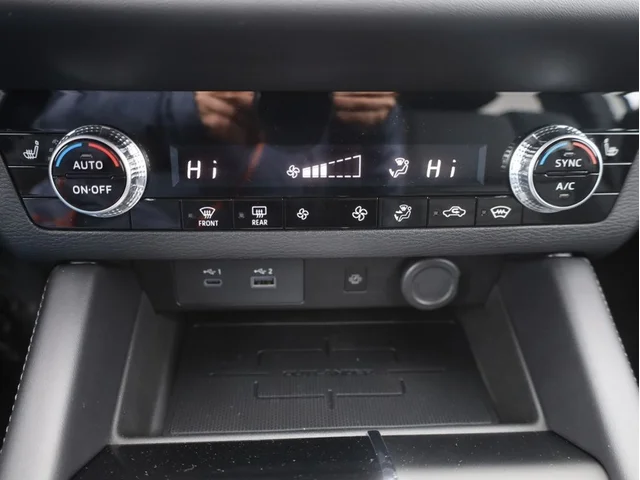 Nuevos MITSUBISHI OUTLANDER PHEV à Estados chez autogozo