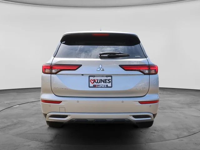Nuevos MITSUBISHI OUTLANDER PHEV à Estados chez autogozo