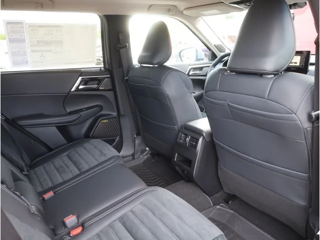 Nuevos MITSUBISHI OUTLANDER PHEV à Estados chez autogozo