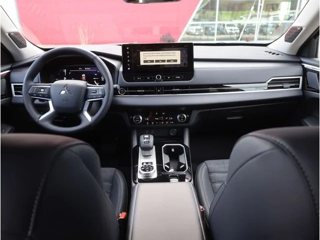Nuevos MITSUBISHI OUTLANDER PHEV à Estados chez autogozo